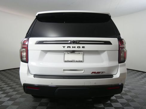 Used 2022 Chevrolet Tahoe RST w/ Luxury Package AWD/4WD image 5