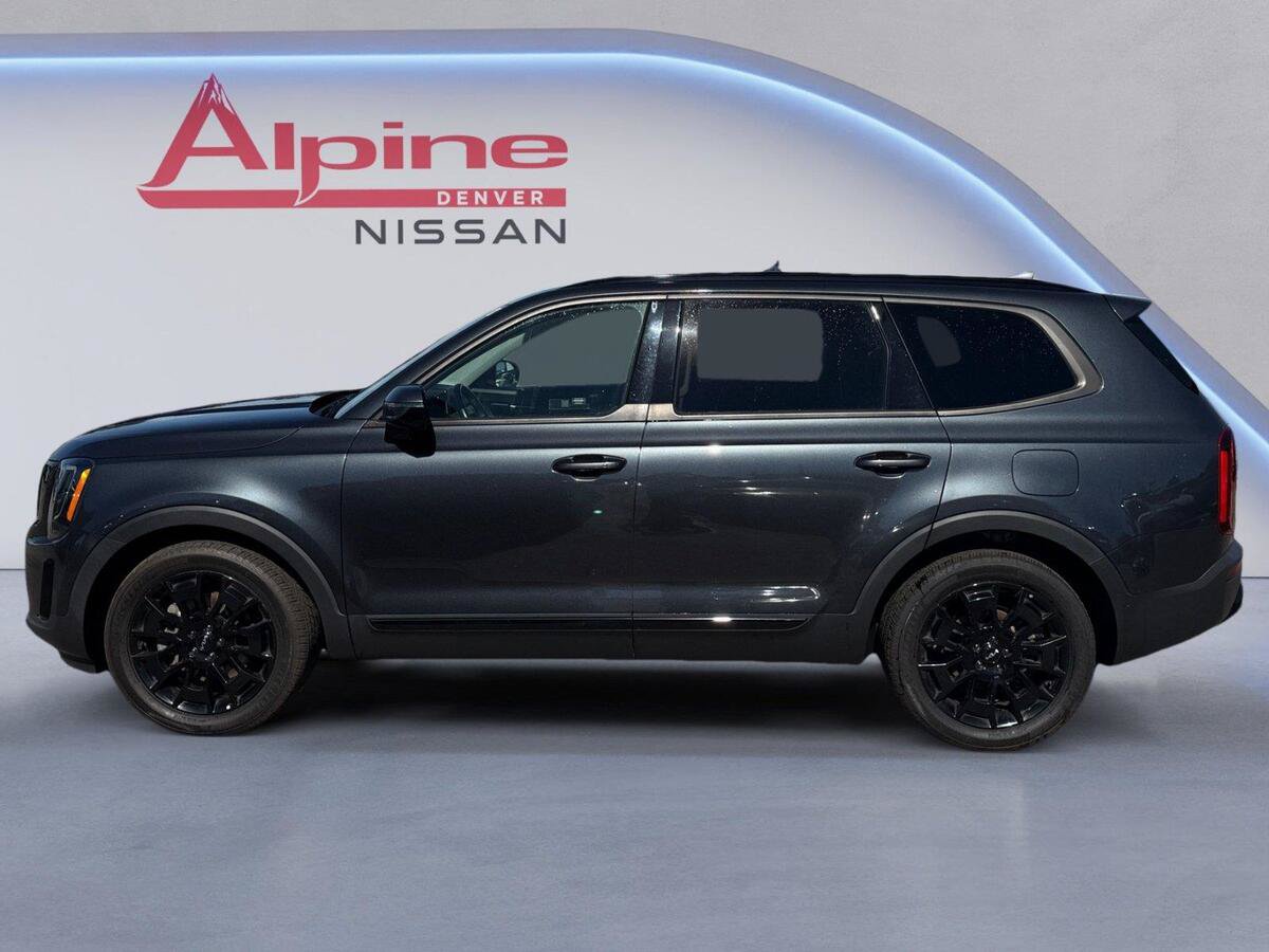 Used 2022 Kia Telluride SX w/ SX Prestige Package AWD/4WD image 2