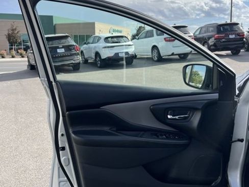 Used 2023 Nissan Murano SV image 24