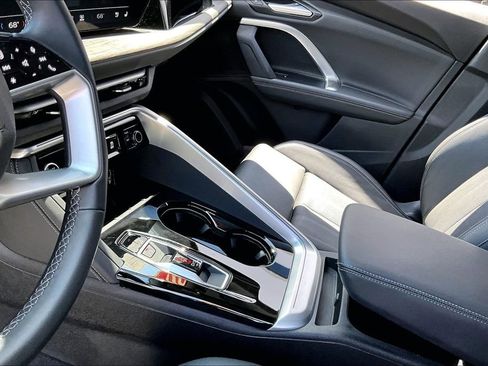 Certified 2025 Audi Q5 Premium Plus w/ Premium Plus AWD/4WD image 23