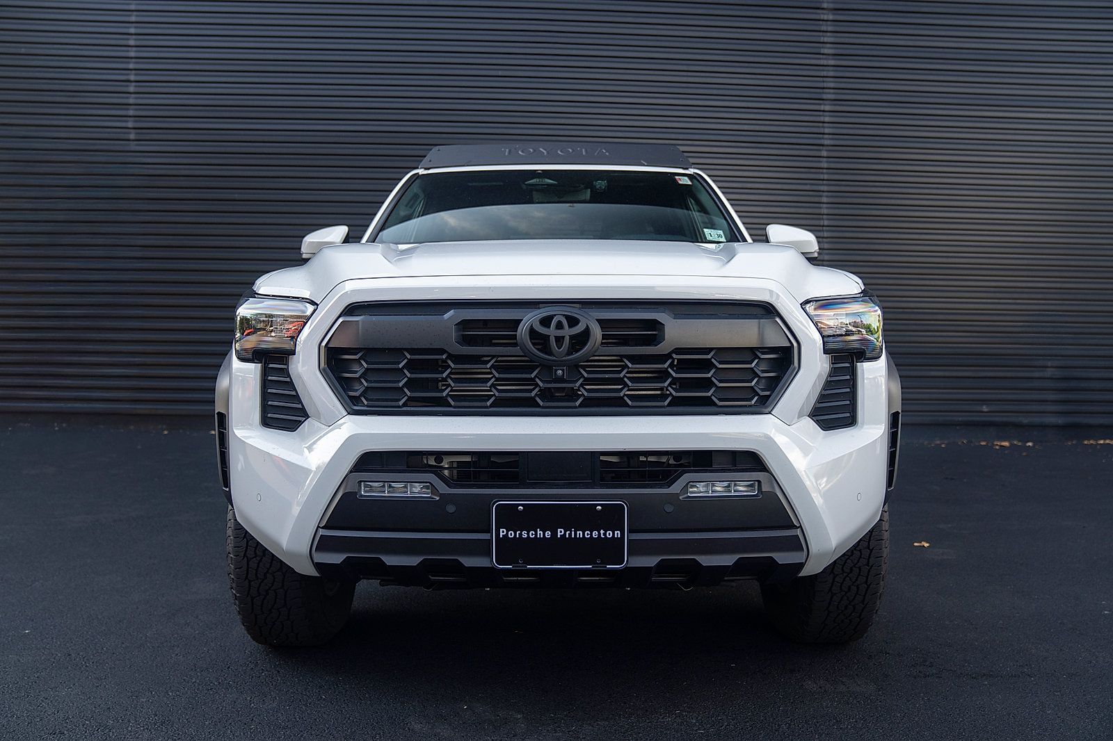 Used 2024 Toyota Tacoma TRD Off-Road w/ TRD Off Road Premium Package AWD/4WD image 23