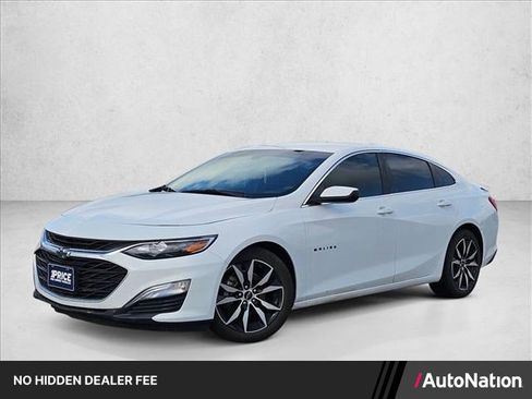 Used 2020 Chevrolet Malibu RS FWD image 1