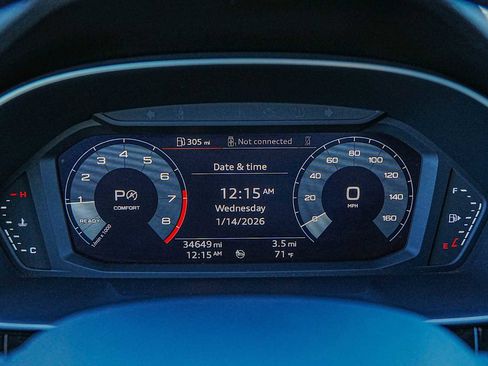 Used 2020 Audi Q3 2.0T Premium image 16