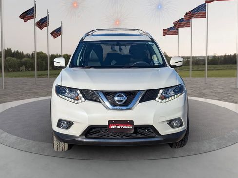 Used 2016 Nissan Rogue SL w/ SL Premium Package image 2