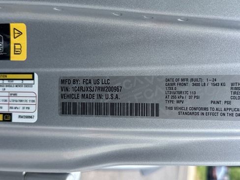 Certified 2024 Jeep Wrangler Unlimited Rubicon 392 AWD/4WD image 29