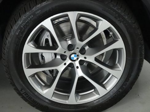 Used 2026 BMW X5 xDrive40i AWD/4WD image 12