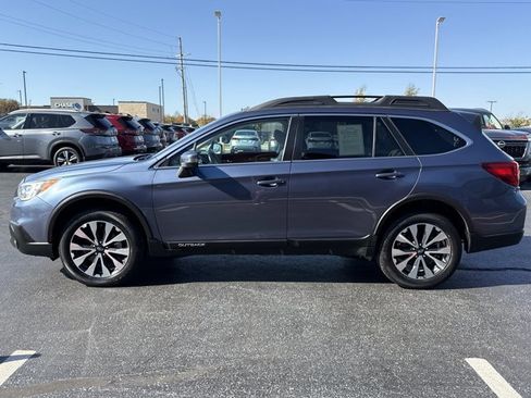 Used 2017 Subaru Outback 3.6R Limited image 12