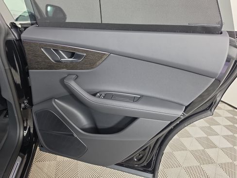 New 2026 Audi Q8 Premium Plus AWD/4WD image 40