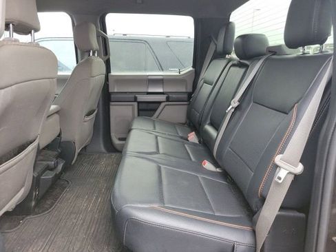 Used 2019 Ford F150 XLT w/ Equipment Group 302A Luxury AWD/4WD image 13