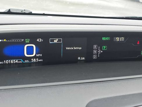 Certified 2018 Toyota Prius Prime Plus image 29