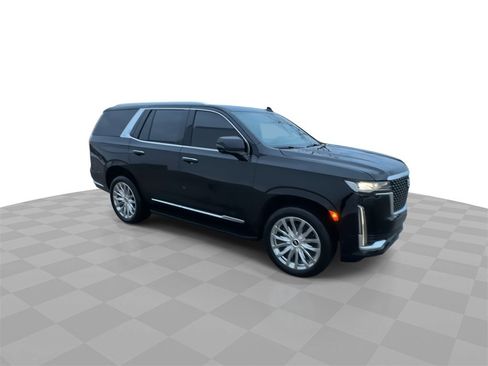 Used 2023 Cadillac Escalade Premium Luxury image 2