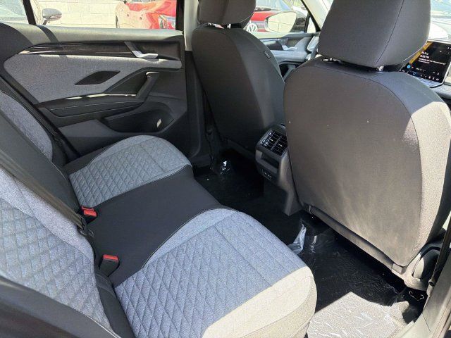 Used 2026 Volkswagen Tiguan S FWD image 7