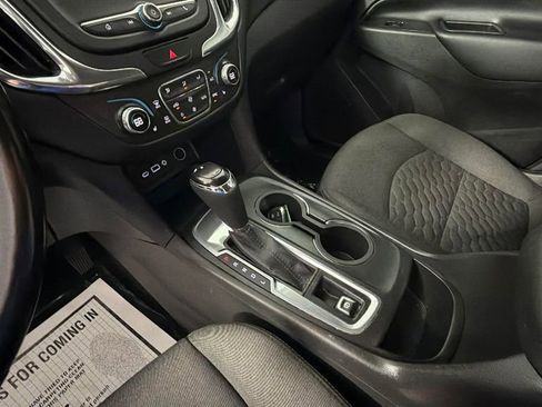 Used 2021 Chevrolet Equinox LT w/ Driver Convenience Package FWD image 21