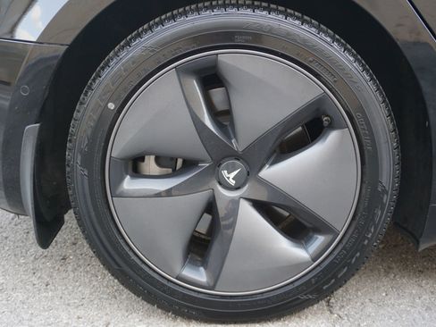 Used 2018 Tesla Model 3 Long Range AWD/4WD image 12
