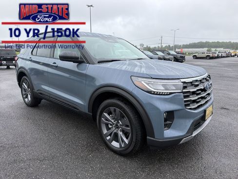 New 2026 Ford Explorer Active w/ Active Comfort Package AWD/4WD image 1