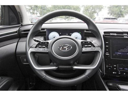 Certified 2023 Hyundai Tucson SEL w/ Convenience Package AWD/4WD image 17