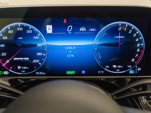 Used 2026 Mercedes-Benz E 53 AMG e 4MATIC Sedan image 22