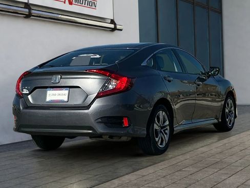 Used 2018 Honda Civic LX image 4