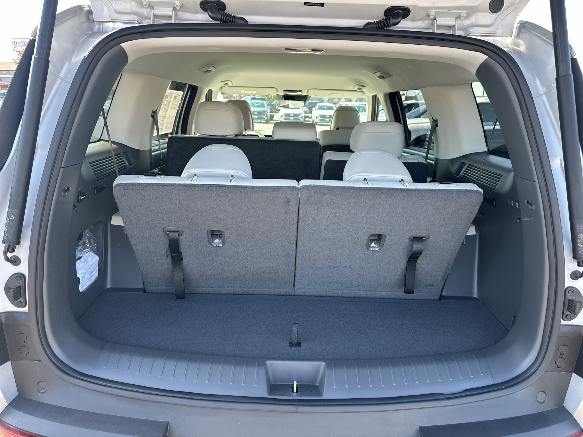 Certified 2026 Hyundai Santa Fe SEL AWD/4WD image 11