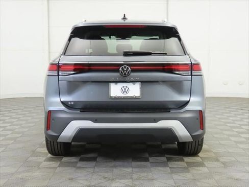 New 2026 Volkswagen Tiguan SE image 6