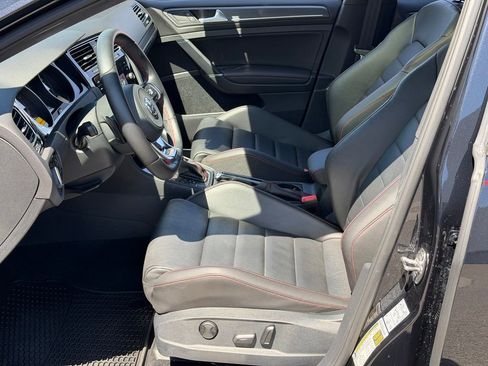 Used 2021 Volkswagen GTI Autobahn FWD image 19