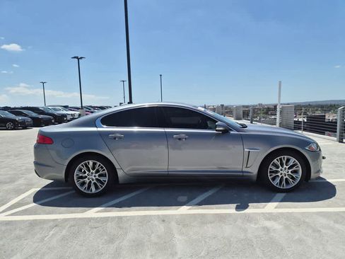 Used 2013 Jaguar XF 3.0 image 6