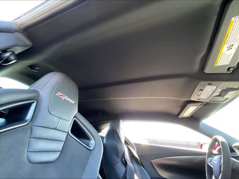 Used 2015 Chevrolet Camaro Z/28 RWD image 23