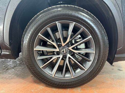 Used 2022 Lexus NX 250 FWD image 8