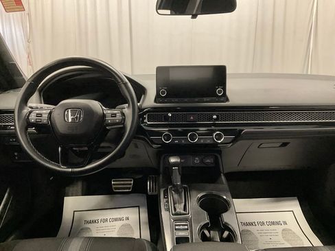Used 2024 Honda Civic Sport image 2