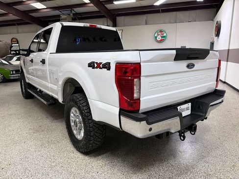 Used 2022 Ford F250 XLT AWD/4WD image 7