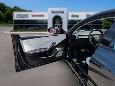 Used 2025 Tesla Model 3 Performance AWD/4WD image 11