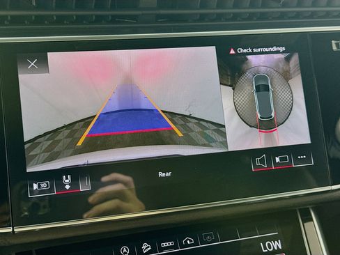 Used 2022 Audi Q7 3.0T Premium Plus w/ Premium Plus Package image 3