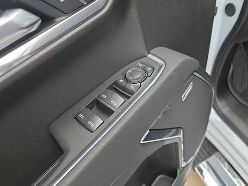 New 2026 GMC Sierra 1500 SLT w/ SLT Premium Plus Package image 11