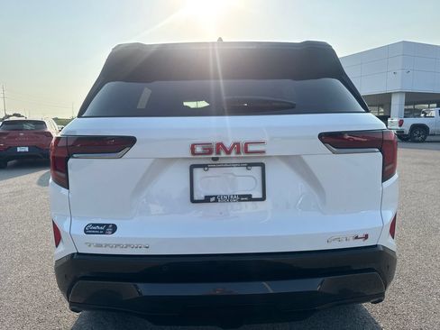 New 2027 GMC Terrain AT4 w/ Convenience Package III AWD/4WD image 5