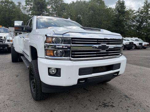 Used 2017 Chevrolet Silverado 3500 High Country w/ Duramax Plus Package AWD/4WD image 97