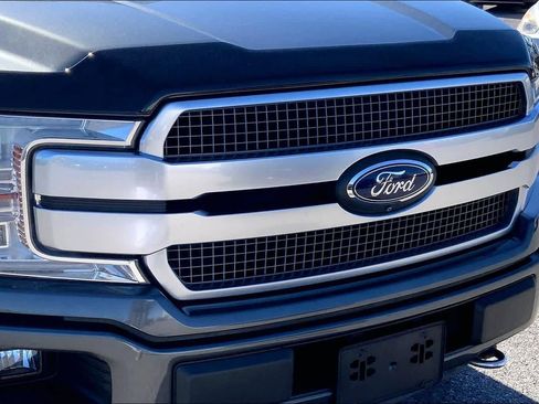 Used 2019 Ford F150 Platinum w/ Equipment Group 701A Luxury image 30