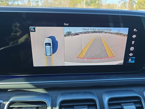 Used 2022 Mercedes-Benz GLE 350 4MATIC image 23