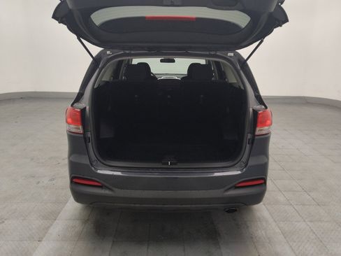 Used 2018 Kia Sorento LX image 29