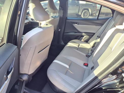 Certified 2025 Toyota Camry SE w/ Convenience Package image 20