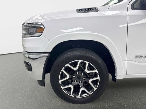 Used 2025 RAM 1500 Laramie AWD/4WD image 18