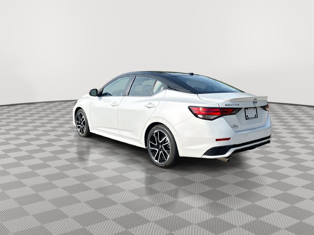 Certified 2025 Nissan Sentra SR w/ SR Premium Package FWD image 9