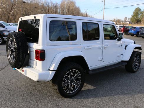 Used 2024 Jeep Wrangler High Altitude image 7