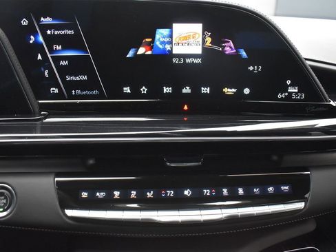 Certified 2023 Cadillac Escalade V w/ LPO, ONYX Package image 20