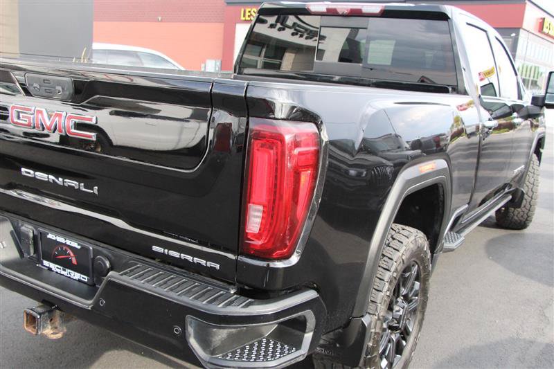 Used 2022 GMC Sierra 2500 Denali w/ Denali Black Diamond Edition AWD/4WD image 51
