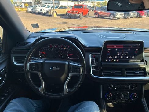 Used 2021 Chevrolet Suburban Z71 AWD/4WD image 2