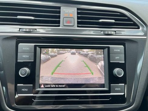 Used 2022 Volkswagen Tiguan S w/ IQ.Drive Package FWD image 12