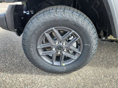 New 2025 Jeep Wrangler Sport S image 27