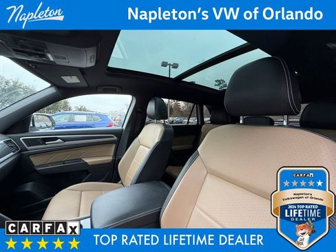 Used 2022 Volkswagen Atlas Cross Sport SEL R-Line image 24