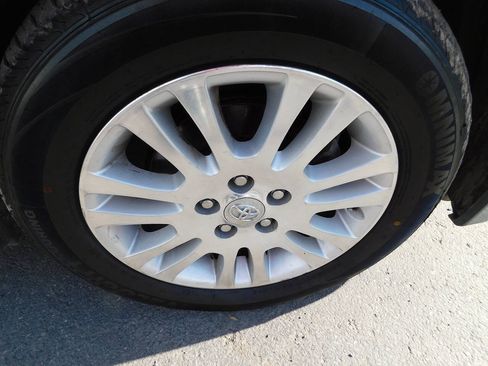 Used 2008 Toyota Sienna XLE Limited FWD image 3
