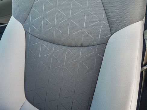 New 2025 Toyota RAV4 XLE image 31